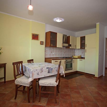 Apartment Pia Rovinj Exteriör bild
