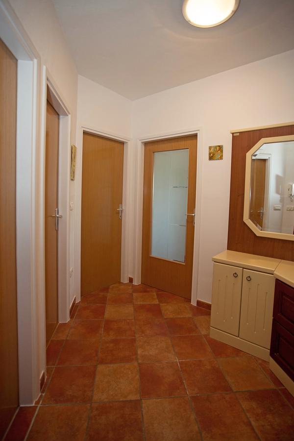 Apartment Pia Rovinj Exteriör bild